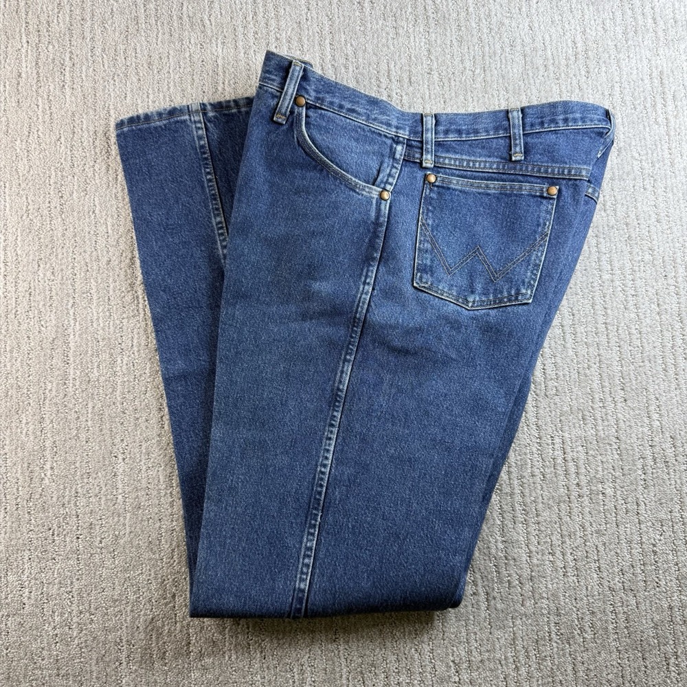 Wrangler Jeans Men's Size 36x34 Medium Starch Creased Cowboy